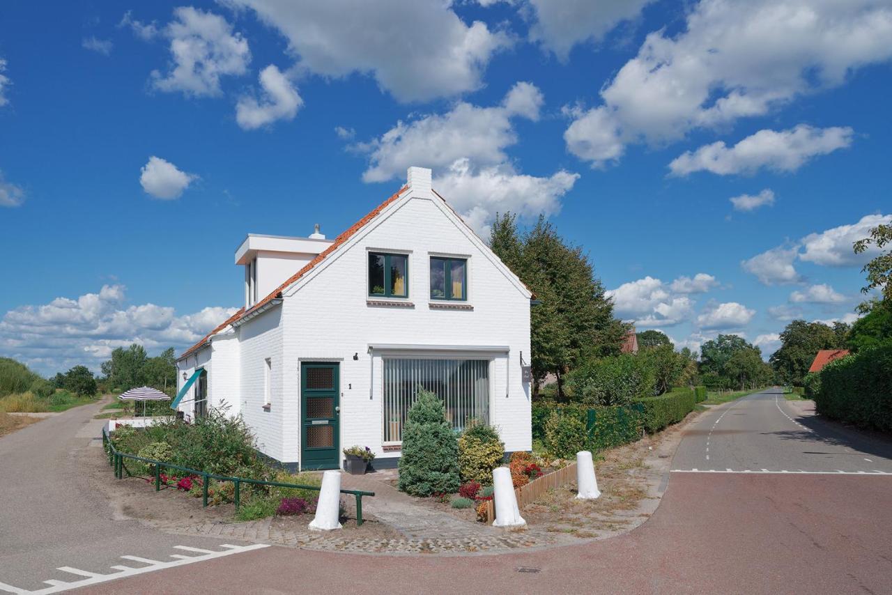 De Stal Hotel Kaatsheuvel Exterior foto